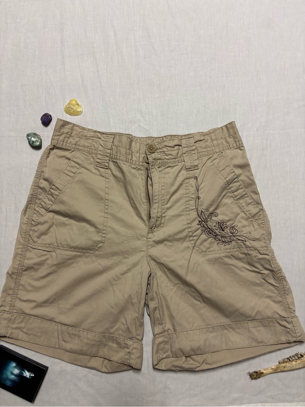 Basic Editions Tan Women's Cargo Shorts with Embroidered Pocket